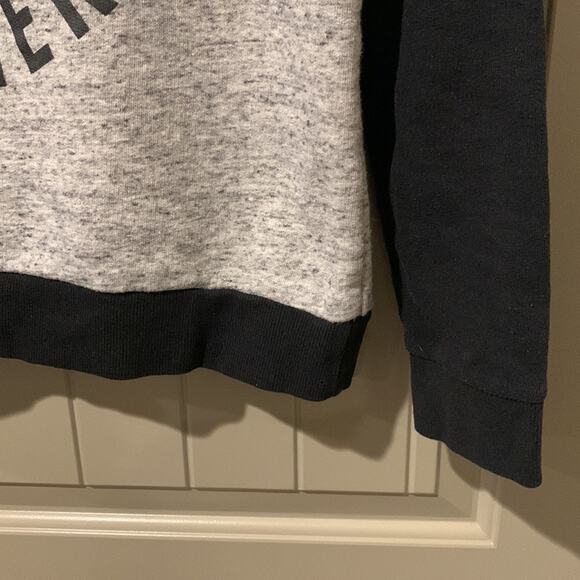 POKEMON Trainer Sweatshirt - Picture 4 of 5